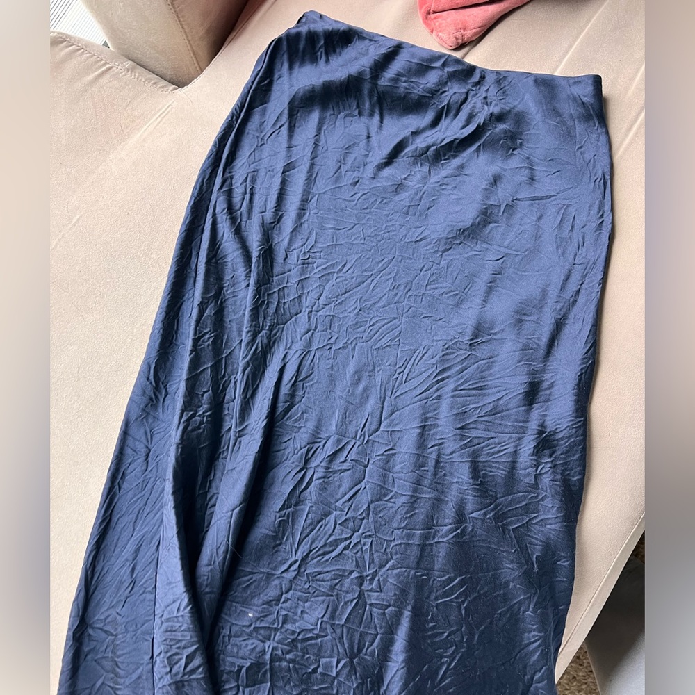 Navy blue 100% silk skirt
